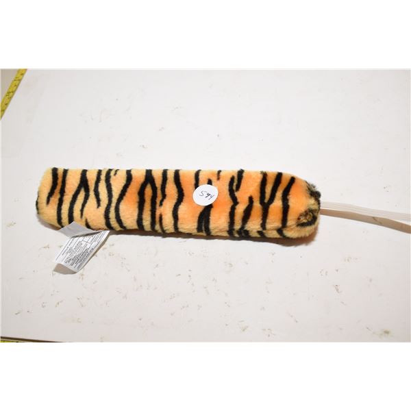 Esso Tiger Tail (for Antennae/Gas Cap)
