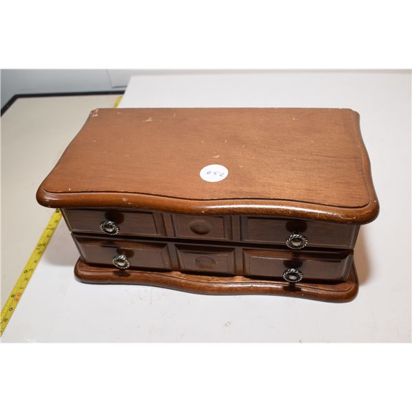 Vintage Jewelry Box