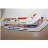 Image 1 : 5 Mini Hockey Sticks