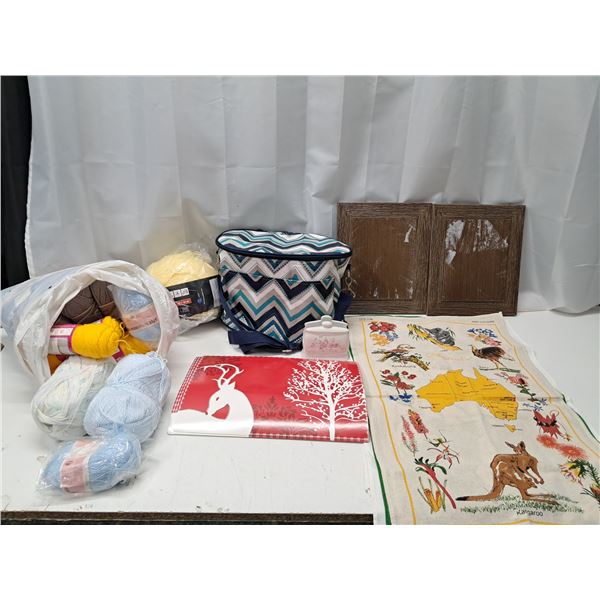 yarn, insulated bags, wall décor, place mats