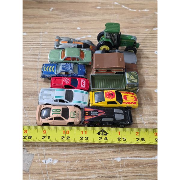 Lot of toy vehicles- some are diecast