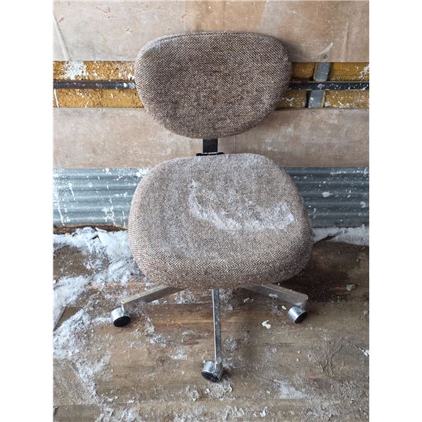 Rolling chair- 30"H