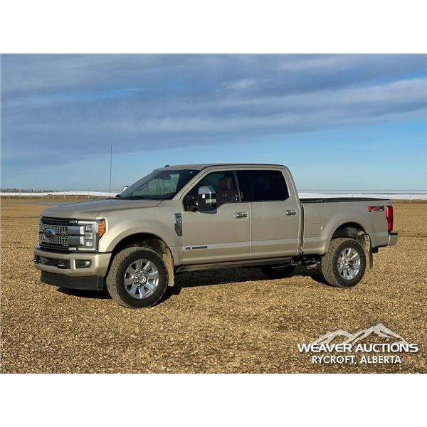 2018 FORD F350 PLATINUM CREW CAB PICKUP