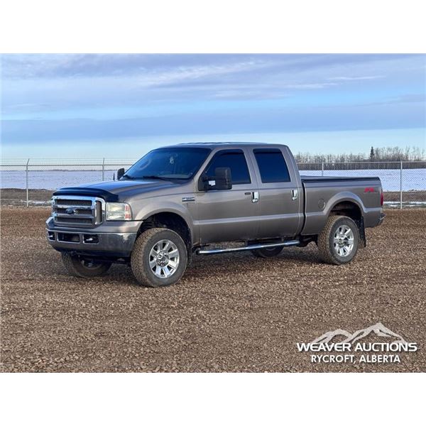 2007 FORD F350 LARIAT CREW CAB PICKUP