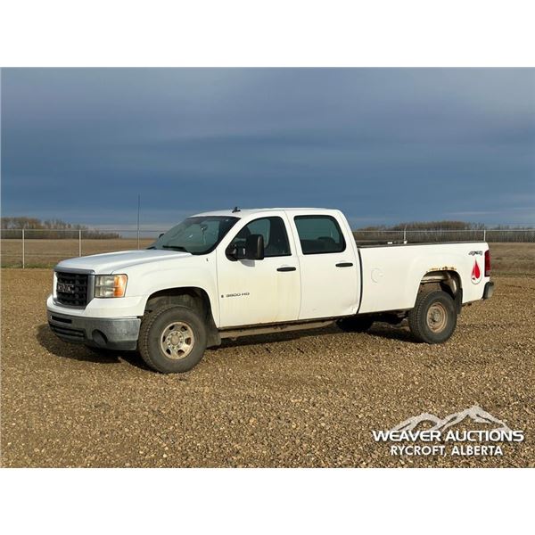 2008 GMC SIERRA 3500HD CREW CAB PICKUP