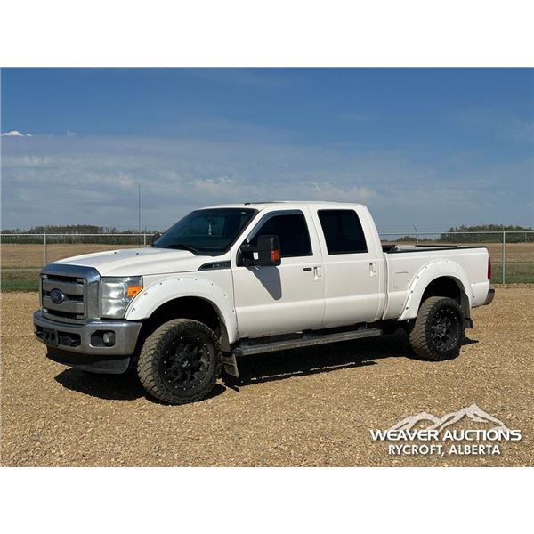 2015 FORD F350 LARIAT CREW CAB PICKUP TRUCK