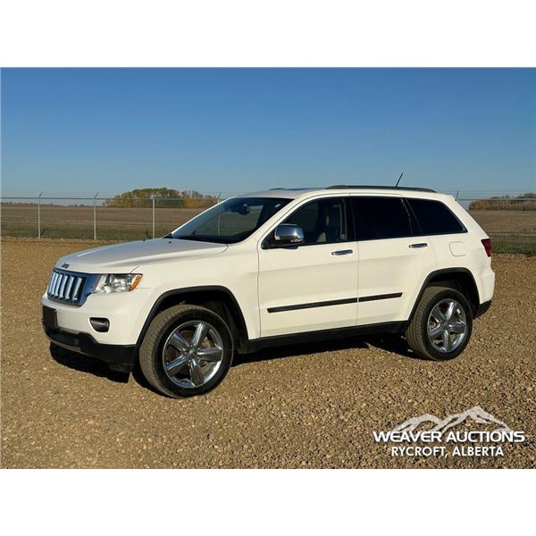 2011 JEEP GRAND CHEROKEE OVERLAND 4 DOOR JEEP