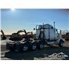Image 3 : 2013 WESTERN STAR 4900SB TRI DRIVE SLEEPER TRACTOR