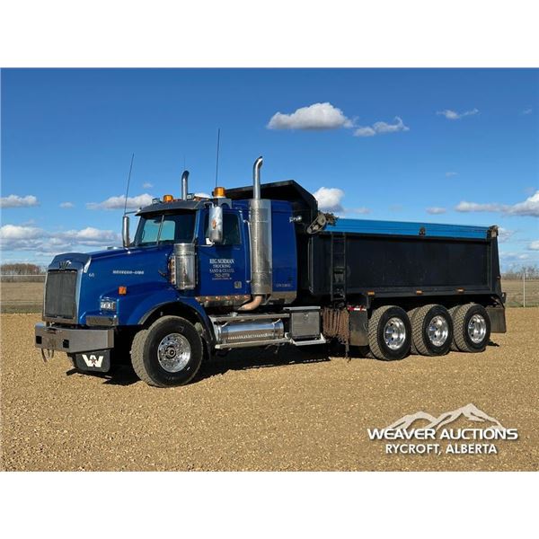 2007 WESTERN STAR 4900SA TRI/A SLEEPER DUMP TRUCK