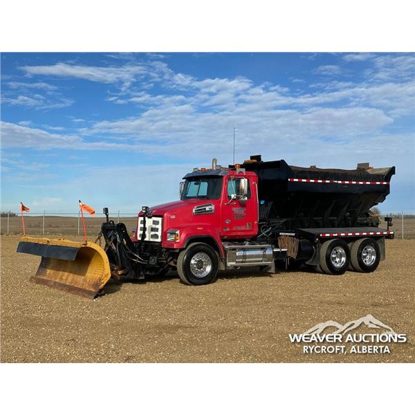 2014 WESTERN STAR 4700SF T/A SANDER TRUCK