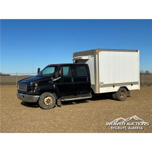 2003 GMC C4500 TOPKICK S/A REEFER VAN TRUCK