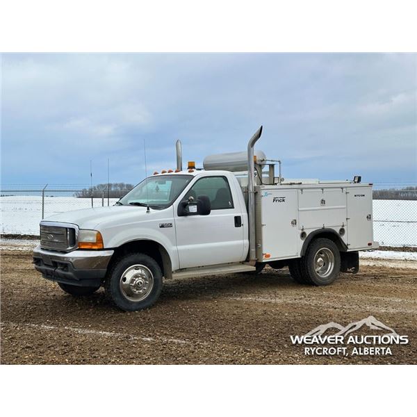 2002 FORD F550 XLT SUPER DUTY S/A SERVICE TRUCK