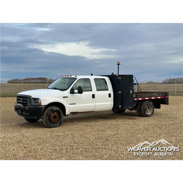 2002 FORD F450 CREW CAB FLATBED TRUCK