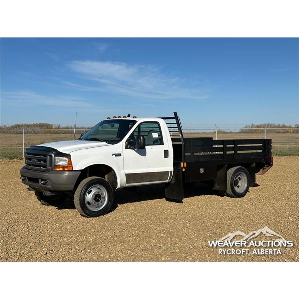 1999 FORD F450 REGULAR CAB FLATBED DUALLY TRUCK