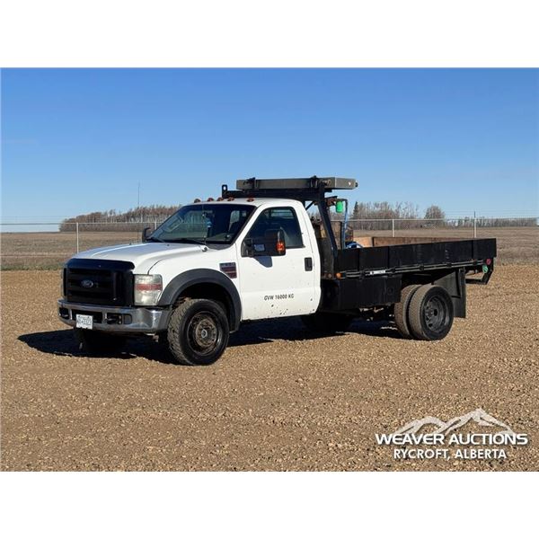 2008 FORD F550 XLT FLATBED DUALLY PILOT TRUCK