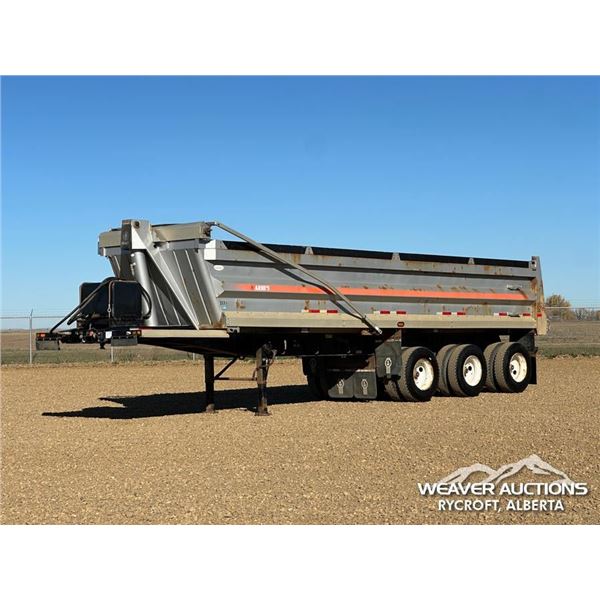 2015 ARNE'S FD-306 30 FT. TRIDEM END DUMP TRAILER