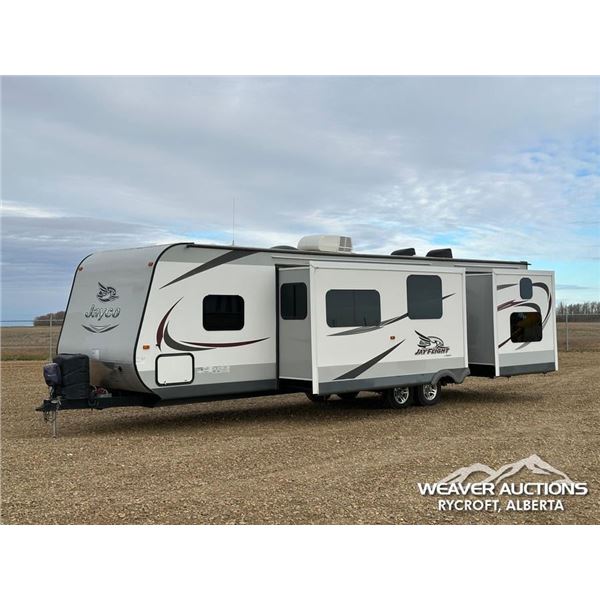 2015 JAYCO JAY FLIGHT 32 FT. T/A  TRAVEL TRAILER