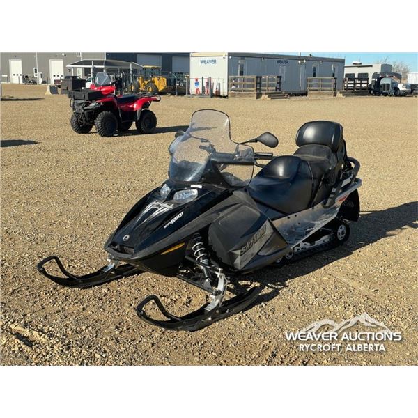 2009 SKIDOO 550F SNOWMOBILE