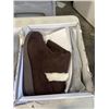 Image 2 : 3 PAIRS WOMENS BOOTS SIZE 12