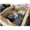 Image 3 : 2 BOXES OF SPEAKERS, ETC
