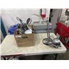 Image 1 : BOX OF TABLE LAMPS