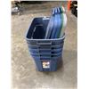 Image 2 : 5 RUBBERMAID STORAGE TOTES AND LIDS