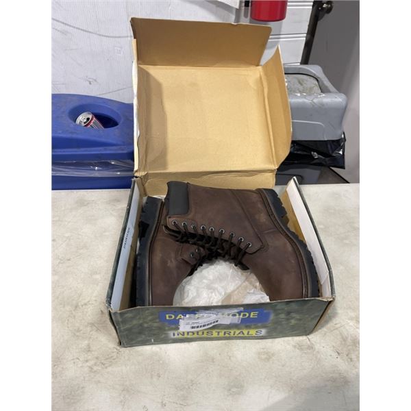 NEW SIZE 11 DARK BROWN STEEL TOE WORK BOOTS