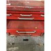 Image 5 : 2PC RED TOOL CHEST WITH ASSORTED TOOL CONTENTS
