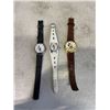 Image 1 : 3 MICKEY MOUSE WATCHES