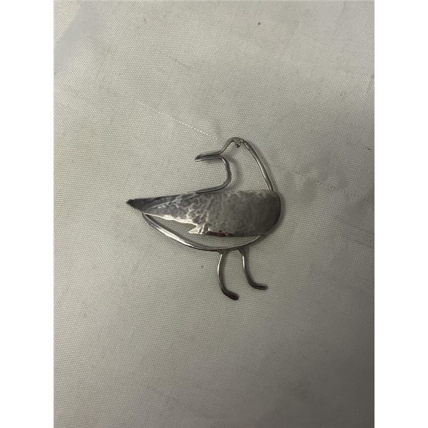 VINTAGE STERLING SILVER DUK BROOCH MARKED STERLING + HALLMARK