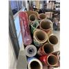 Image 3 : BOX OF CHRISTMAS WRAPPING PAPER