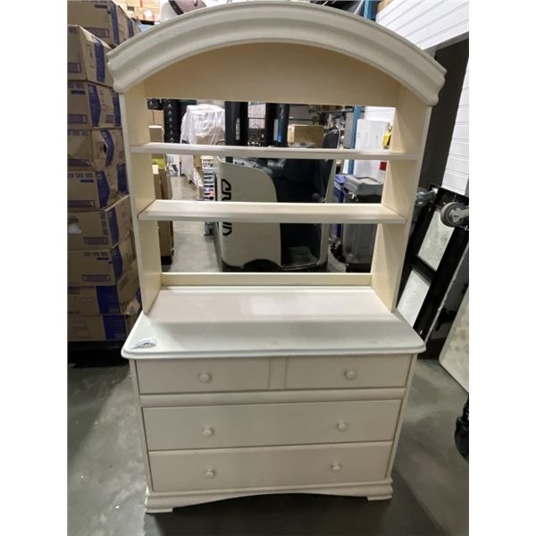 WHITE 4 DRAWER DRESSER W/ SHELVES