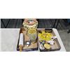 Image 1 : 2 TRAYS OF COLLECTIBLE POTTERY