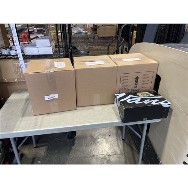 CHRISTMASS VILLAGE COLLECTION