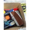 Image 4 : BOX OF DOG ITEMS - LEASH, TOY, SIGN, ETC