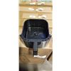Image 2 : AS NEW BELLAPRO 4.0L  AIR FRYER - TESTED WORKING, RETAIL $199