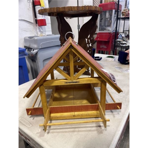 2 PC TEAK FOLDING TABLE AND WOODEN BIRDHOUSE