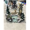 Image 2 : CHRISTMAS VILLAGE GAZEBO AND SCENERIES