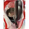 Image 5 : 4 BAGS OF AS NEW POTS AND PANS