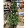 Image 1 : 5.5FT PRELIT CHRISTMAS TREE
