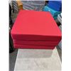 Image 1 : RED FOLDING SLEEP MATT, 27 X 76 INCH