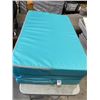 Image 4 : TEAL FOLDING SLEEP MATT, 39 X 76 INCH