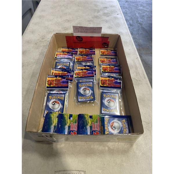 18 PACKS OF UNOPENED POKEMON CARDS - 220 CARDS TOTAL