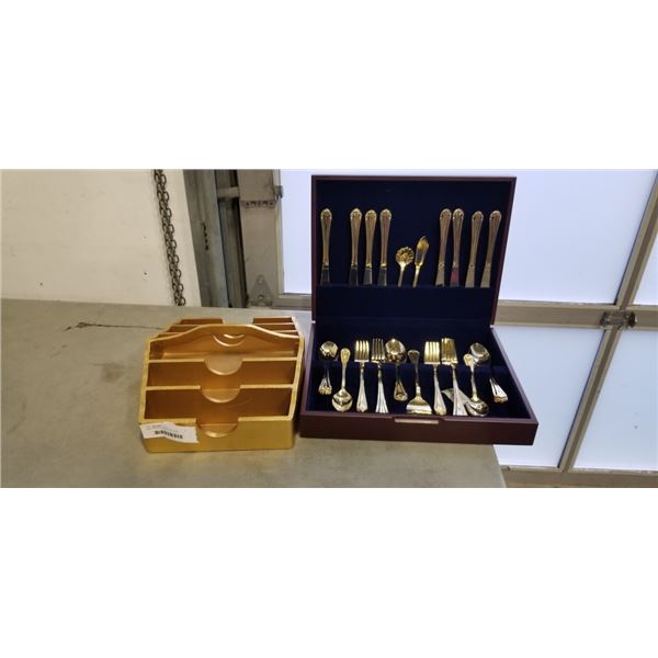 NEW STAINLESS GOLD COLOURED CUTLERY SET IN CANTEEN