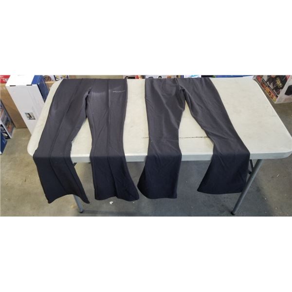 2 NEW PAIRS LADIES "SUPPLY AND DEMAND" YOGA FLARE PANTS - SIZE SMALL