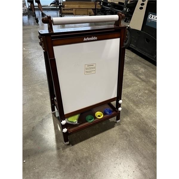 NEW ARKMIIDO WOODEN KIDS ARITIST EASEL SET