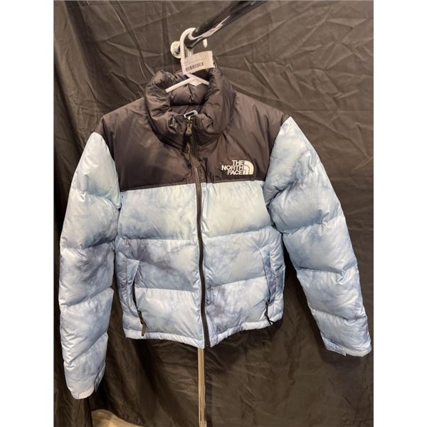 NEW LADIES NORTHFACE PUFFER JACKET SIZE SMALL