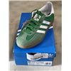 Image 1 : NEW PAIR OF ADIDAS GAZELLE SHOES SIZE US 4.5