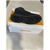 Image 5 : NEW TIMBERLAND PREMIUM 6 IN WATERPROOF BOOT BLACK NUBUCK SIZE JUNIOR 6.5
