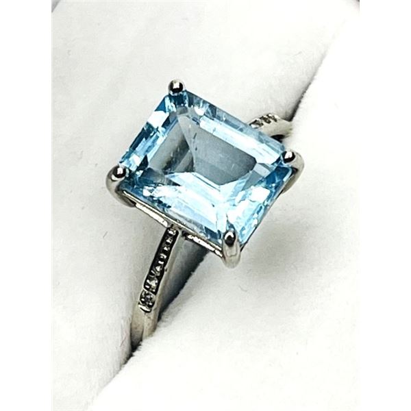 STERLING SILVER NATURAL BLUE TOPAZ (4.40CT) WITH CZ (0.06CT) RING, SIZE 7, W/A $565.00.